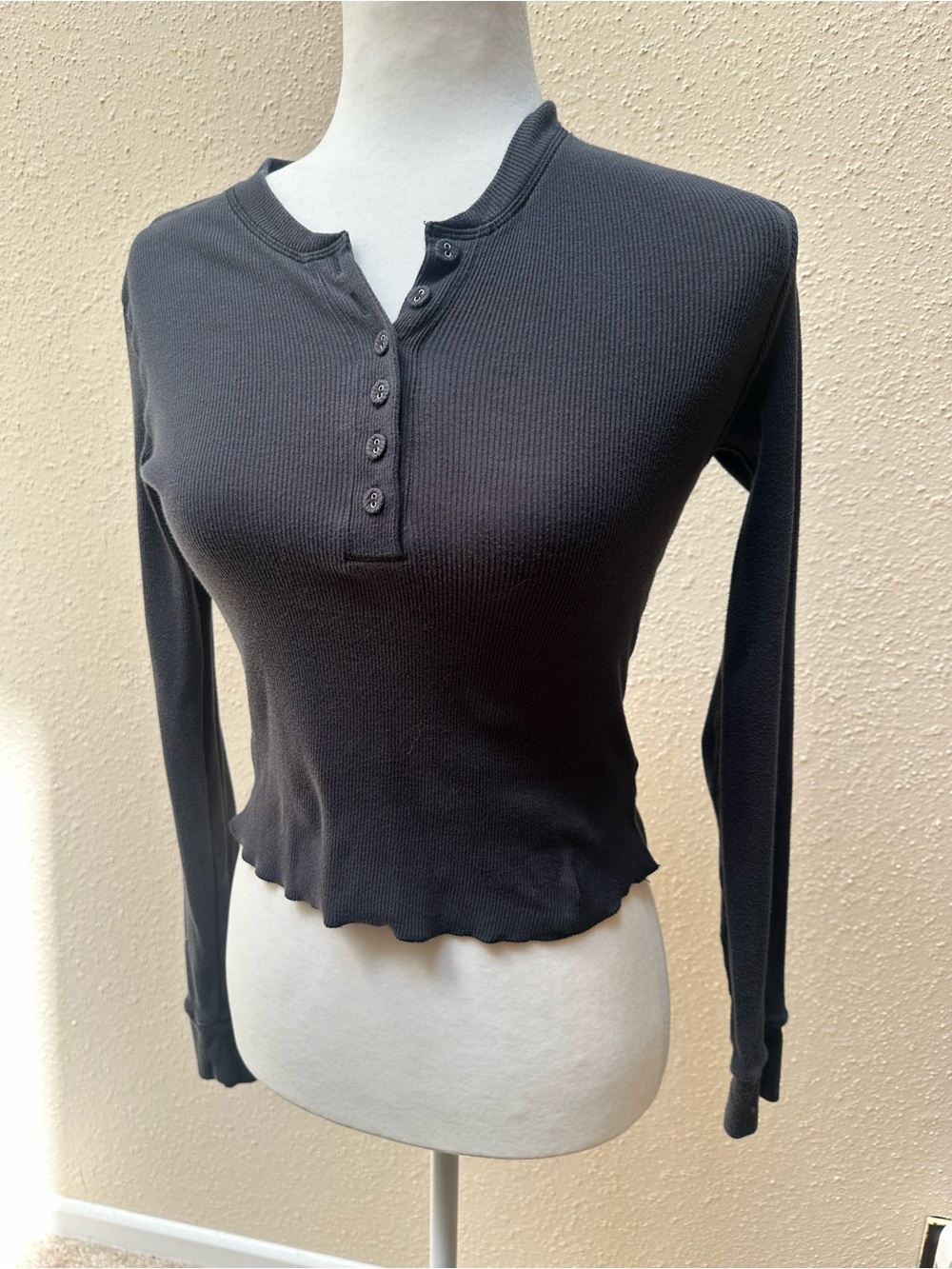 SKIMS Cotton Ribbed Knit Long Sleeve Henley Top Slim Stretch Lounge Women’s Sz L